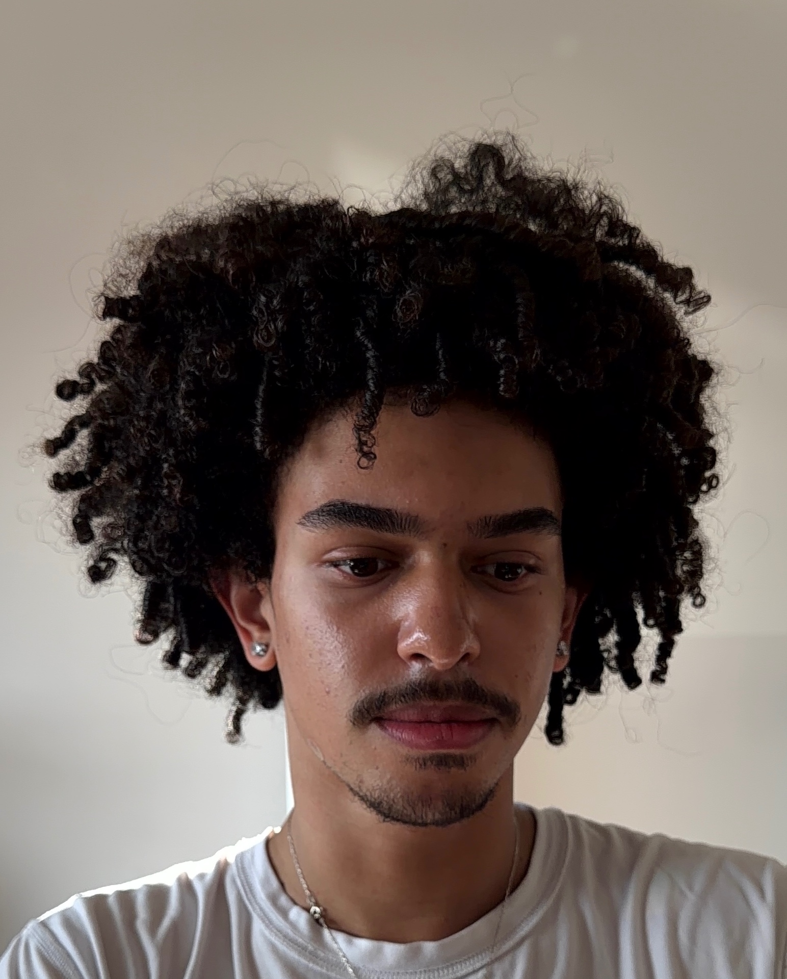 Before: Curls with a clean, even shape